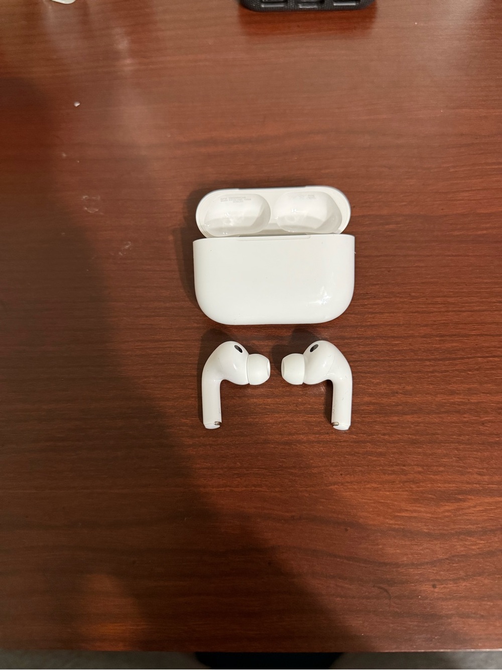 Wireless Bluetooth earbuds with active noise cancellation